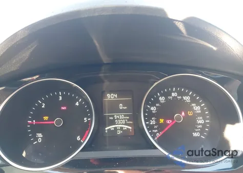 2015 Volkswagen Jetta 2.0L Tdi S z USA, uszkodzony, nr VIN 3VW3A7AJ8FM342292